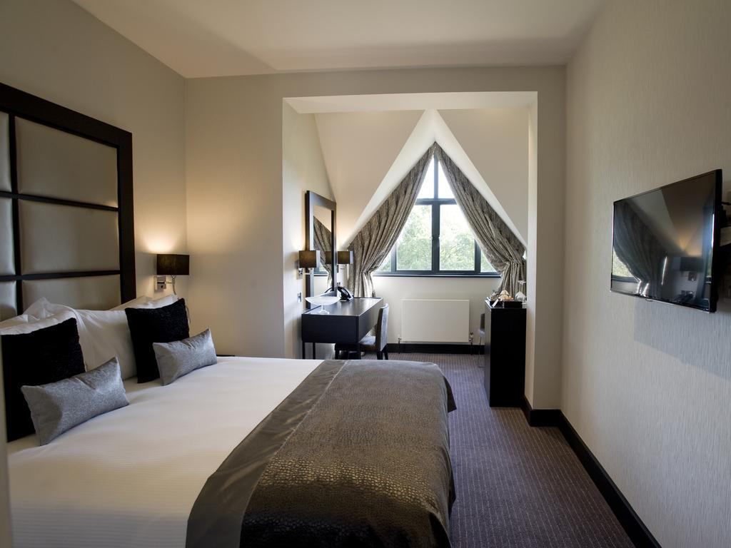 The Lodge At Kingswood Epsom Luaran gambar