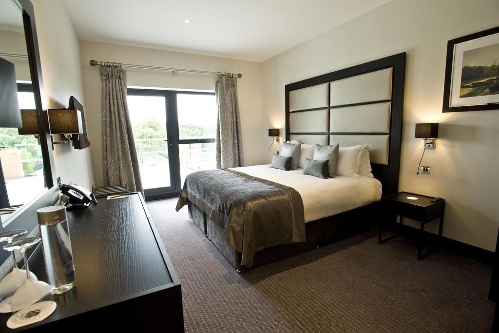 The Lodge At Kingswood Epsom Bilik gambar
